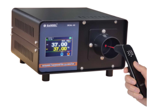 MÁY HIỆU CHUẨN NHIỆT ĐỘ HỒNG NGOẠI THÂN MÀU ĐEN BCAL 40 HÃNG SANSEL