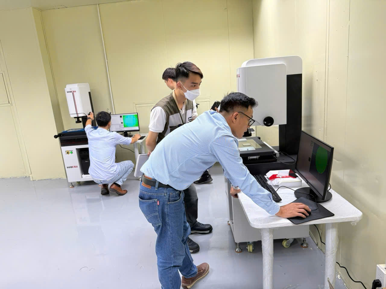 đào tạo sử dụng máy đo 2D